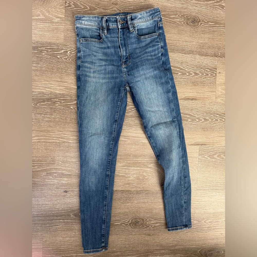 American Eagle skinny jeans size 2